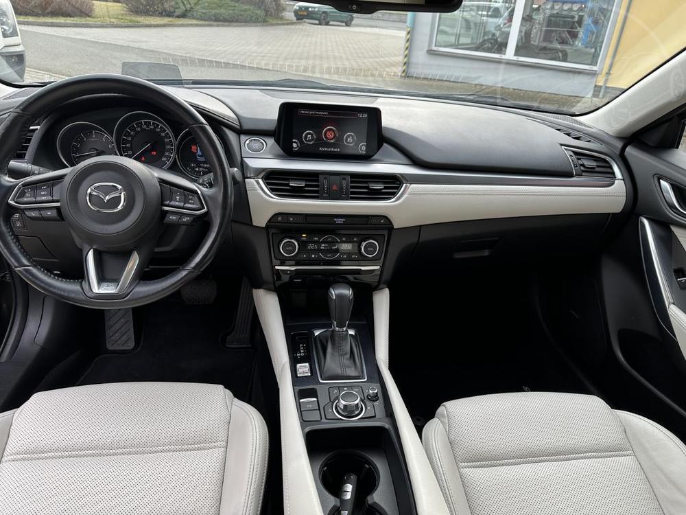 Mazda 6 -2,5i -pln vbava-2 sada kol