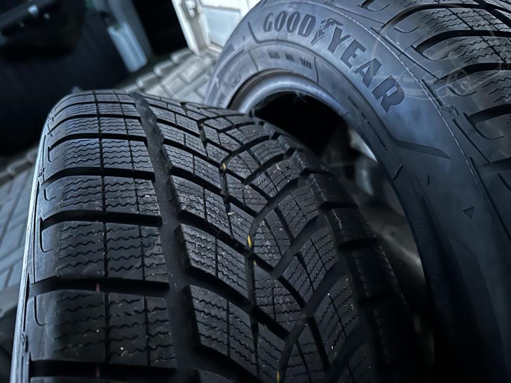 Jin  GOODYEAR 255/50 R18 ZIMN