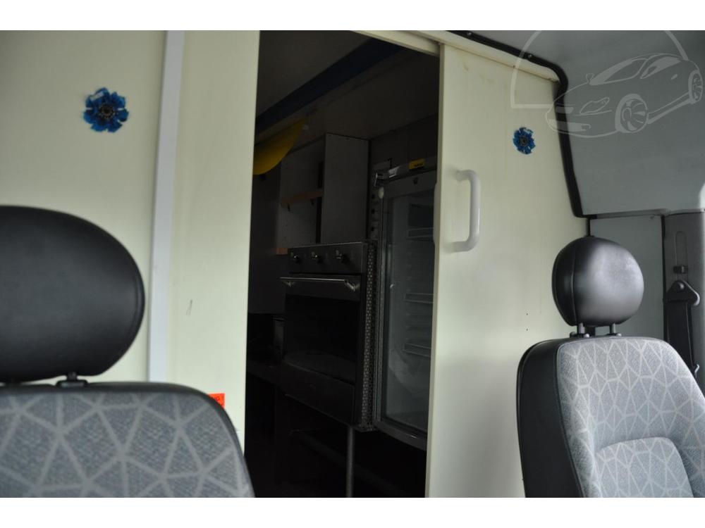 Renault Master 2.5dCi POJZDN PRODEJNA