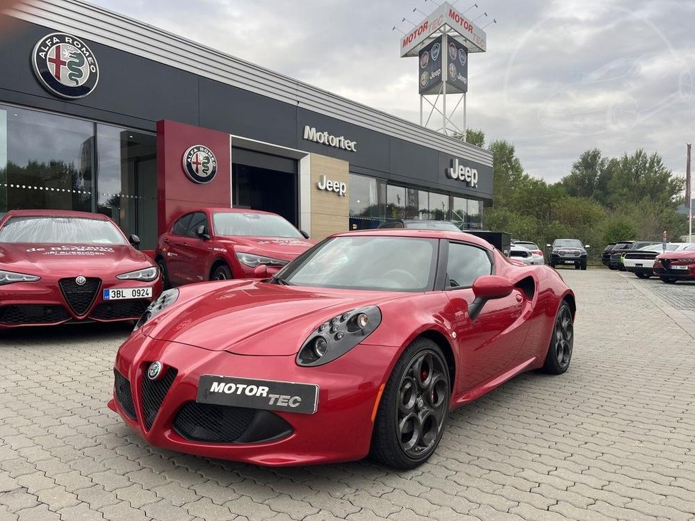 Alfa Romeo 4C 1750 TBi TCT 240K