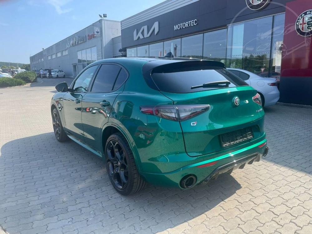 Alfa Romeo Stelvio 2.0 TURBO 280K AT8 Q4 TRIBUTO