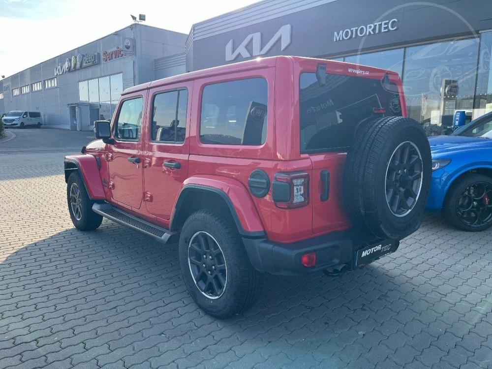 Jeep Wrangler Unlimited 2.0T 272k Sahara AT8