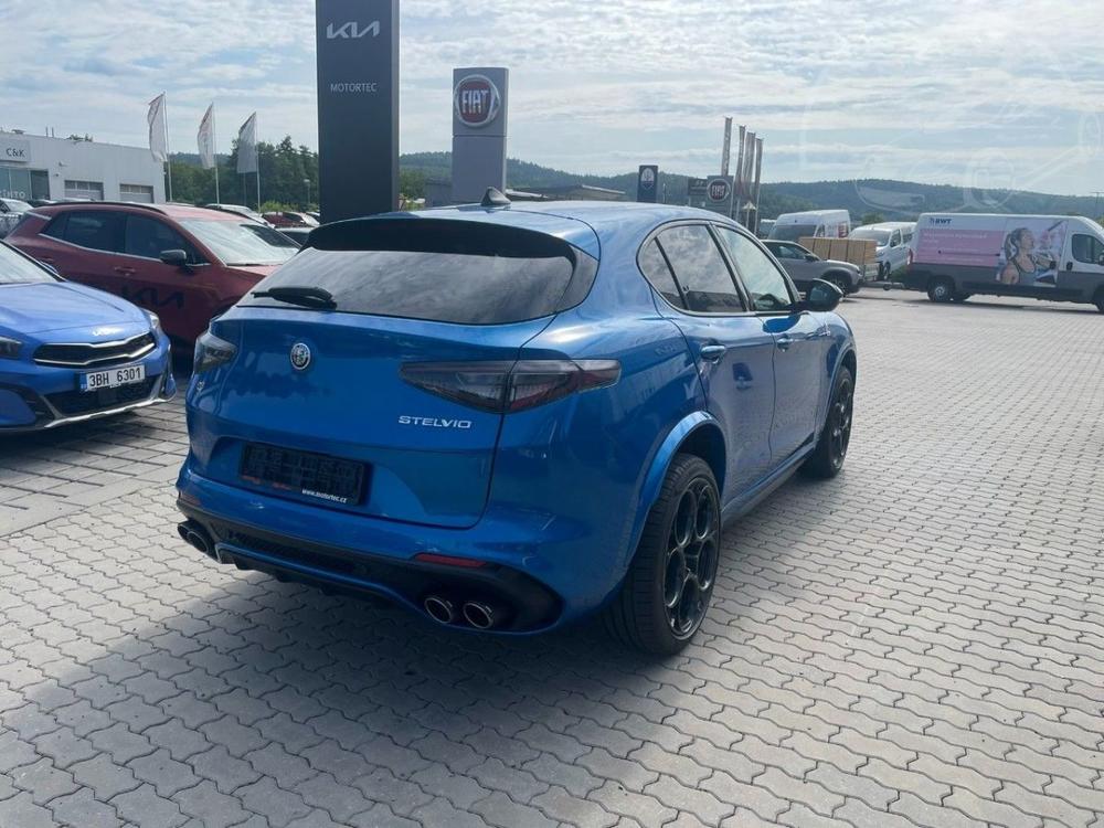 Alfa Romeo Stelvio 2,9 V6 BiTurbo 520k AT8 Q4 QUA