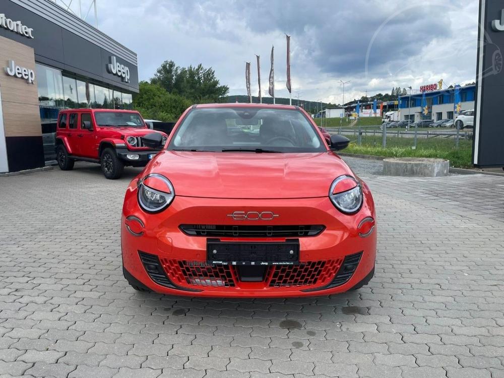 Fiat 600 1.2 Turbo Hybrid 100k MHEV eDC