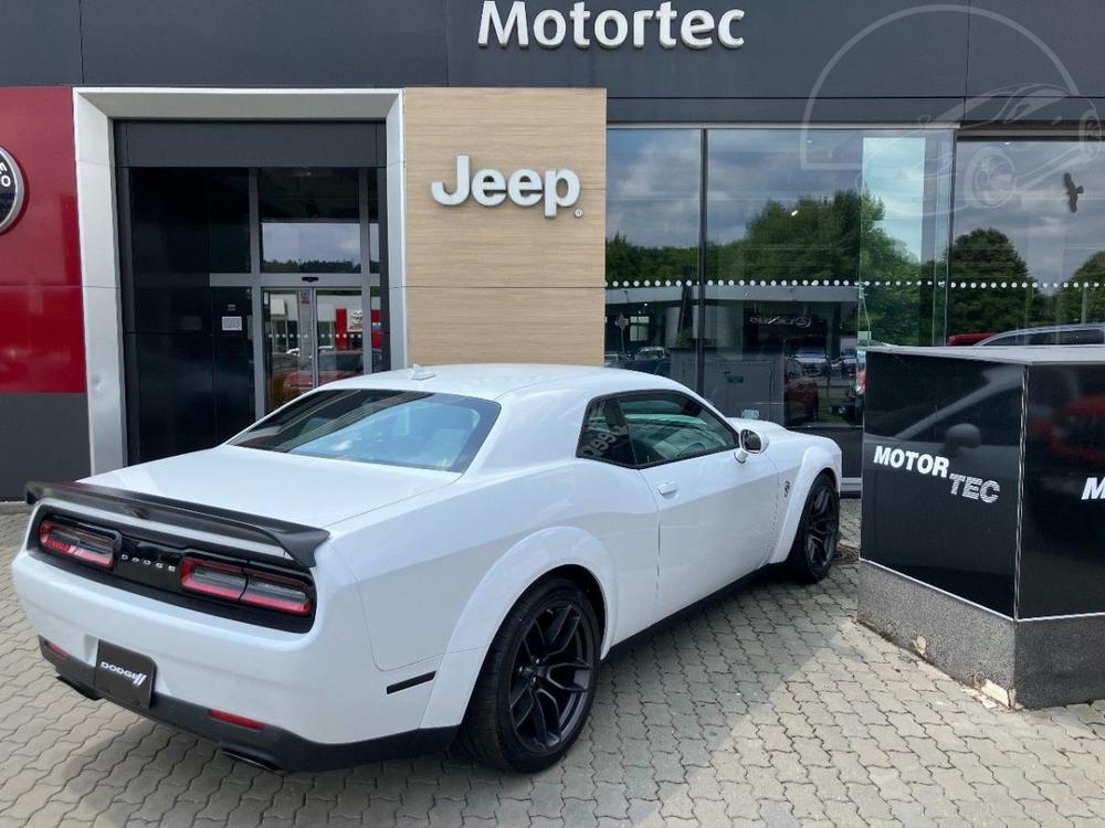 Dodge Challenger 6.2 V8 717HP HELLCAT WIDEBODY