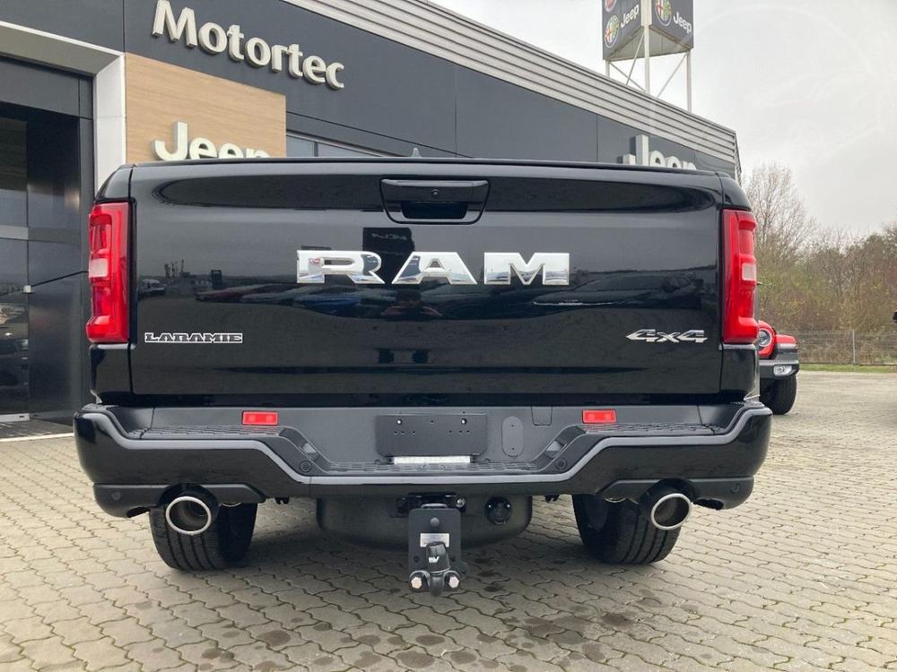 Dodge Ram 3.0 I6 LPG 420K LARAMIE SPORT