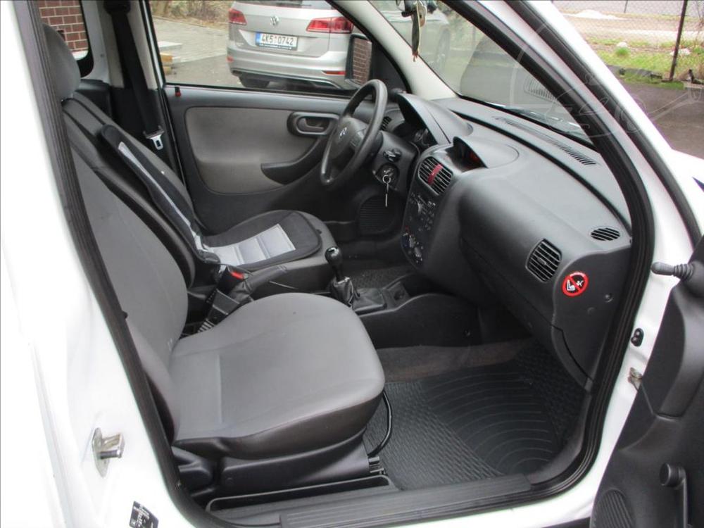 Opel Combo 1,7 CDTi  TAN ZAZEN