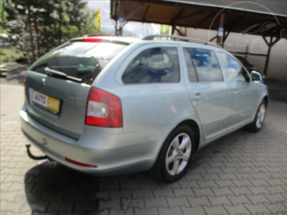 koda Octavia 1,4 TSI  AUT.KLIMATIZACE