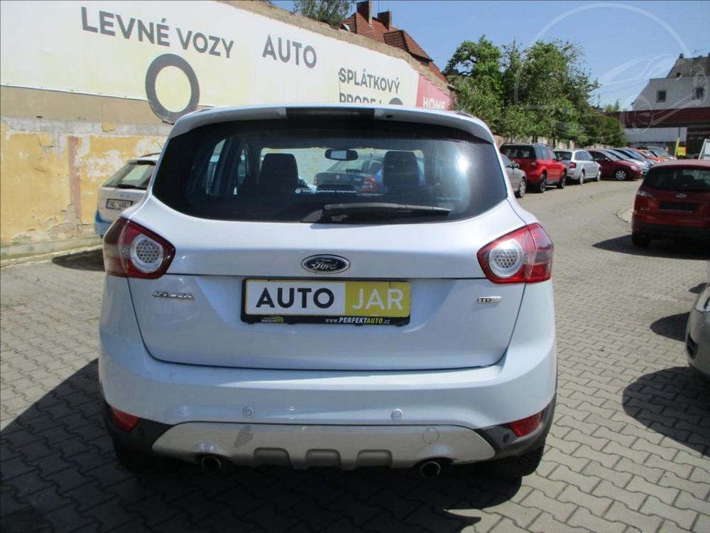 Ford Kuga 2,0 TDCi  Titanium  .