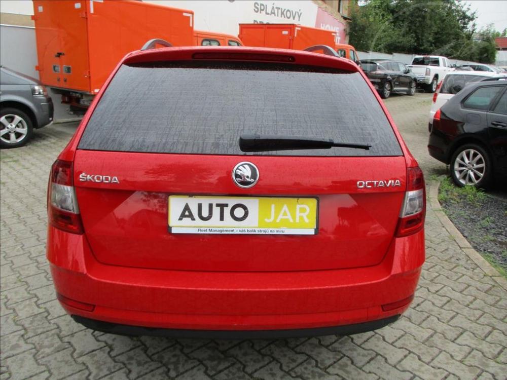 koda Octavia 1,6 TDI,DSG  AUTOMAT,1.MAJITEL R