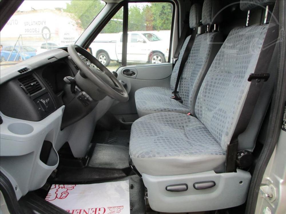 Ford Transit 2,2 TDCI  1.MAJITEL,SERVISN KNIHA