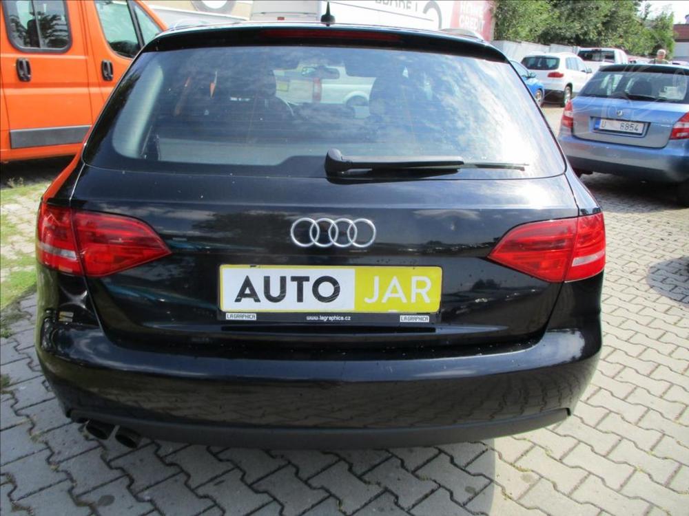 Audi A4 2,0 TDI 105kW  XENONY,NAVI