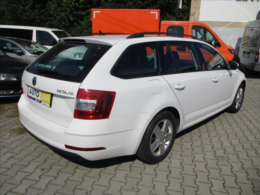 koda Octavia 1,6 TDI 85kW Ambition  1.MAJITEL