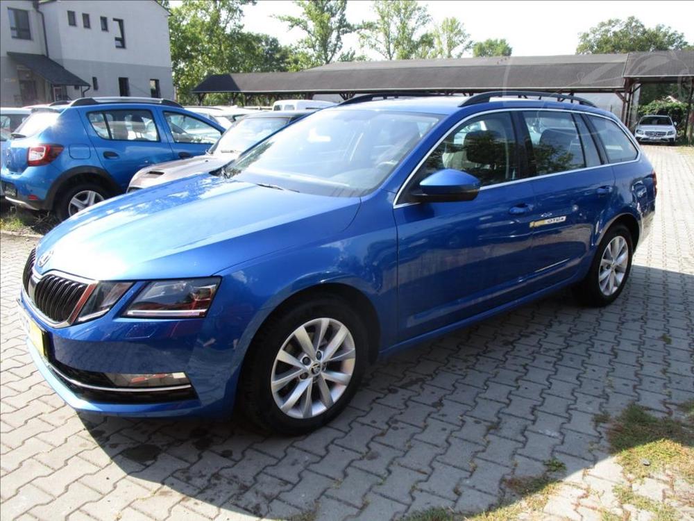 koda Octavia 1,6 TDI  STYLE,1.MAJITEL R