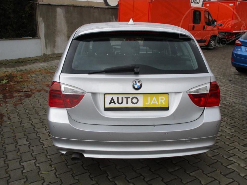 BMW 320 d 2,0  KLIMA