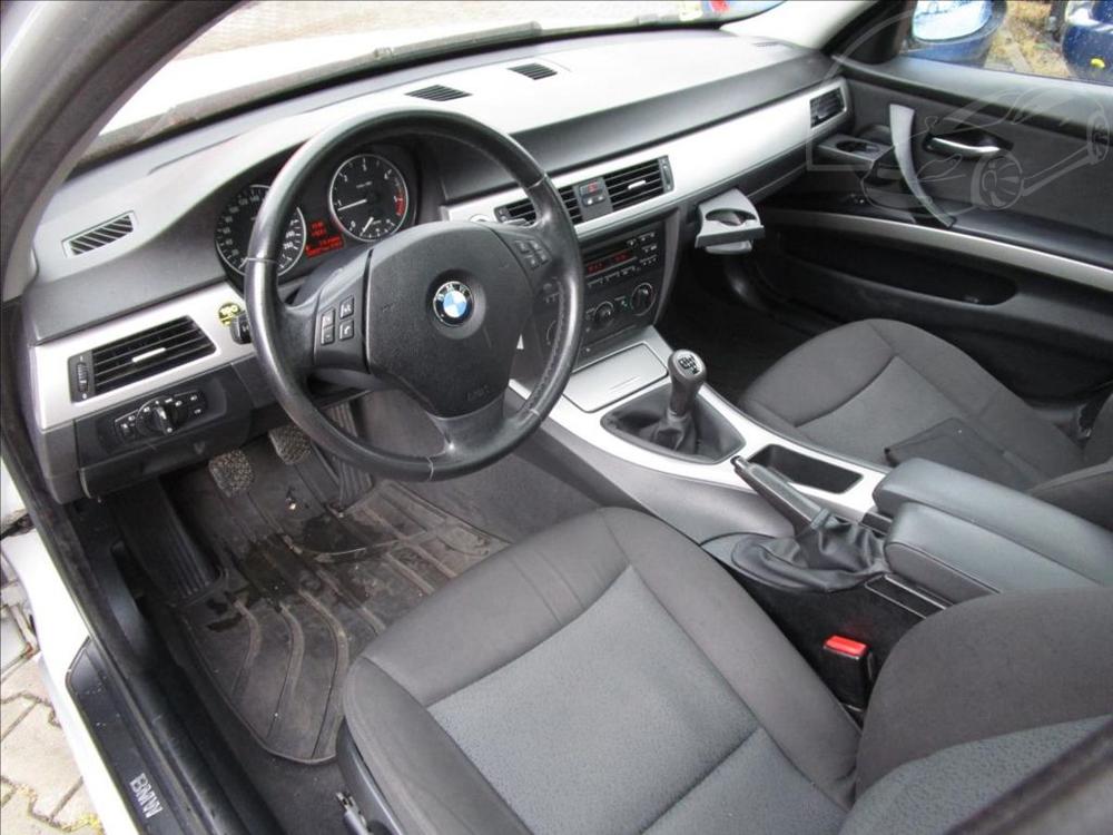 BMW 320 d 2,0  KLIMA