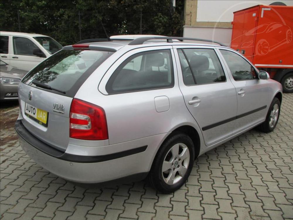 koda Octavia 1,6 MPI  TAN ZAZEN