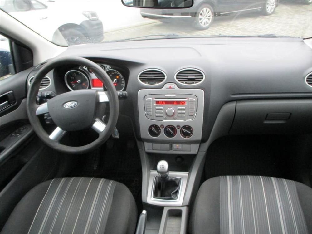 Ford Focus 1,6 16V  N1