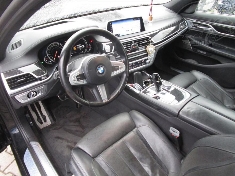 BMW 730 d xDrive AT 3,0  M paket