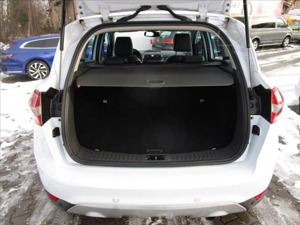 Ford Kuga 2,0 TDCi  TITANIUM