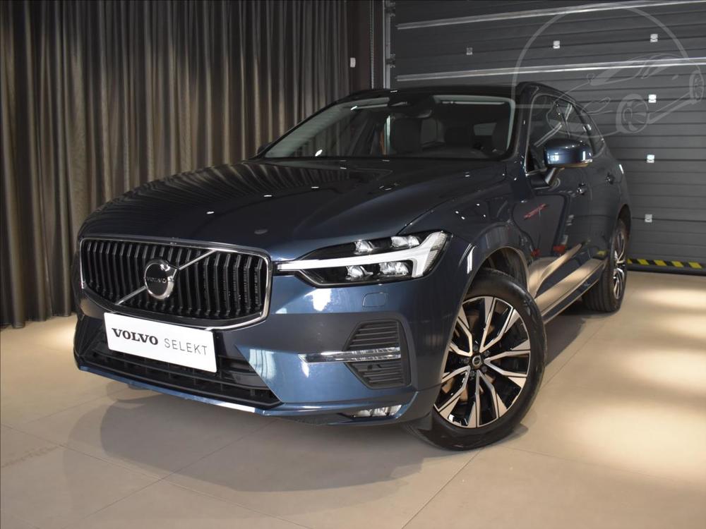 Volvo XC60 2,0 B4 AWD CORE Bezklíč