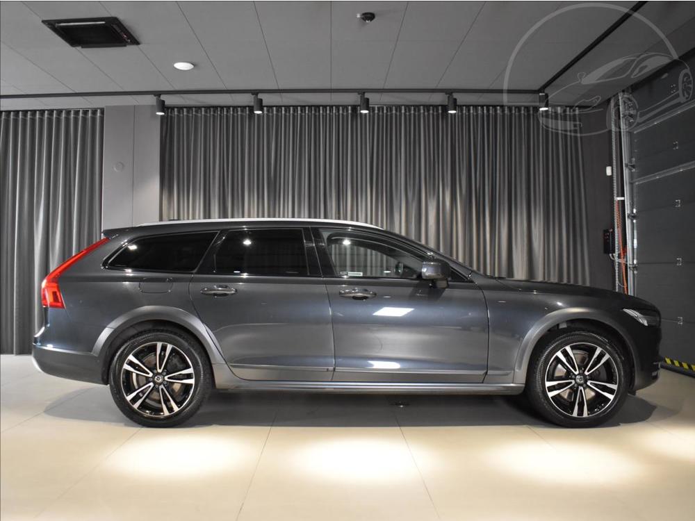 Volvo V90 2,0 D5 AWD PRO tan,Ventilace