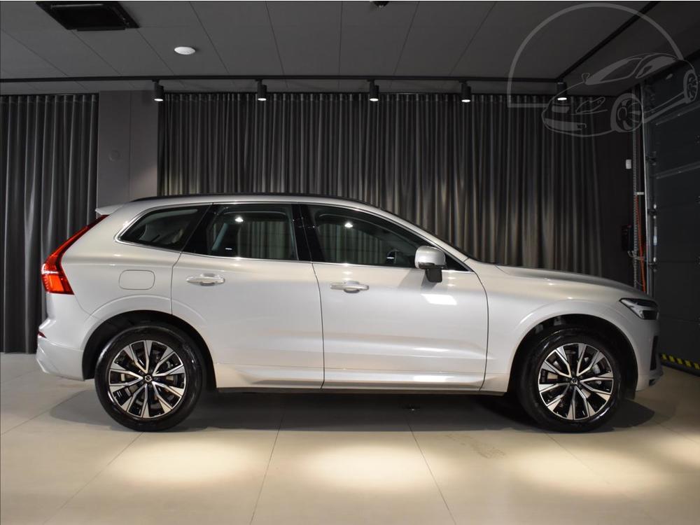 Volvo XC60 2,0 B4 AWD Plus Dark bezkl