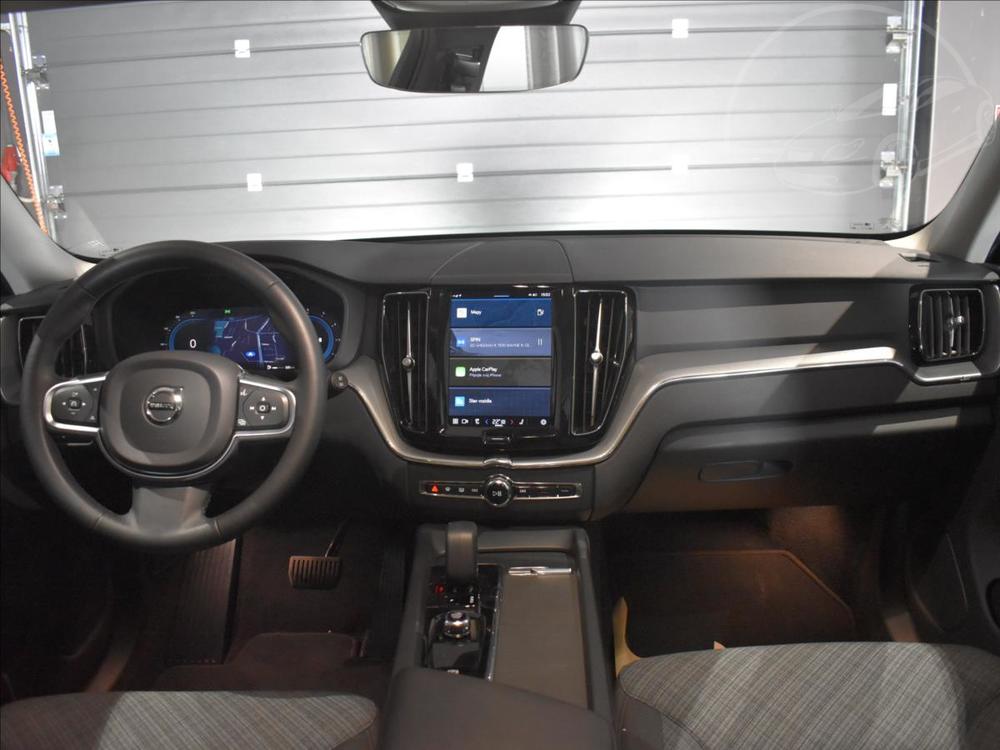 Volvo XC60 2,0 B4 AWD Bezkl