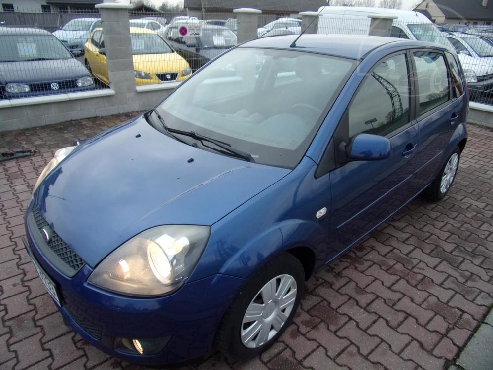 Prodm Ford Fiesta 1,3i KLIMA R STK