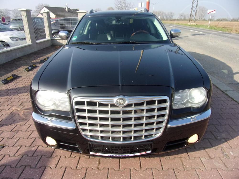 Chrysler 300C 3,0 CRD AT NAVI