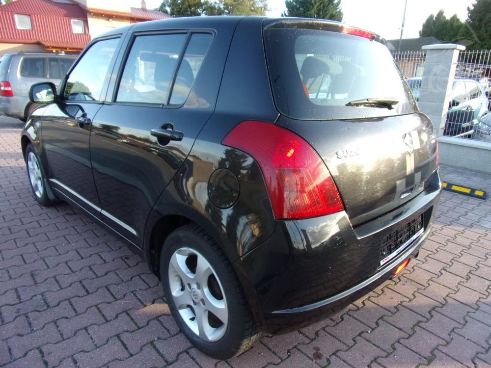 Suzuki Swift 1,3i KLIMA ALU