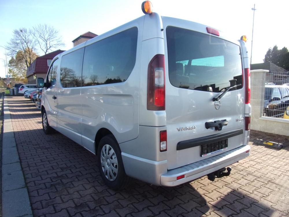 Opel Vivaro 1,6 BiTURBO 9mst