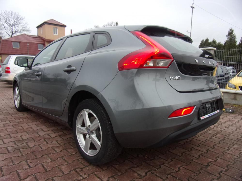 Volvo V40 2,0 D2 NAVI ALU TEMP BT