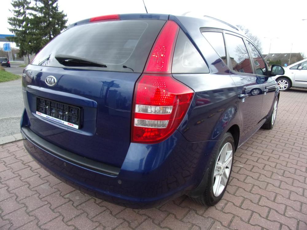 Kia Ceed 1,4 16V AUTOKLIMA ALU R