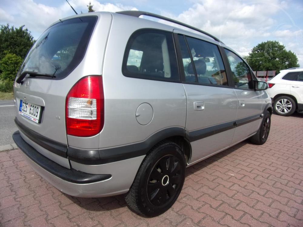 Opel Zafira 1,6 16V KLIMA