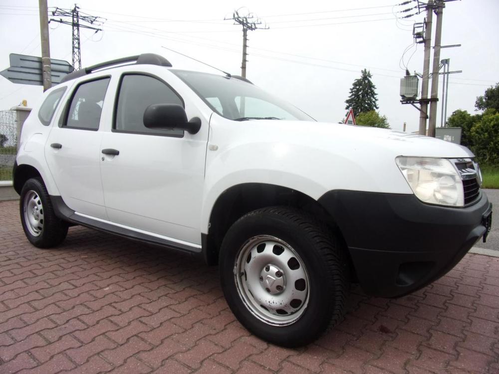 Dacia Duster 1,6 16V 1.majitel USB