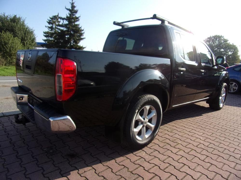 Nissan Navara 2.5 DCi 126kW 4x4 AUTOKLIMA