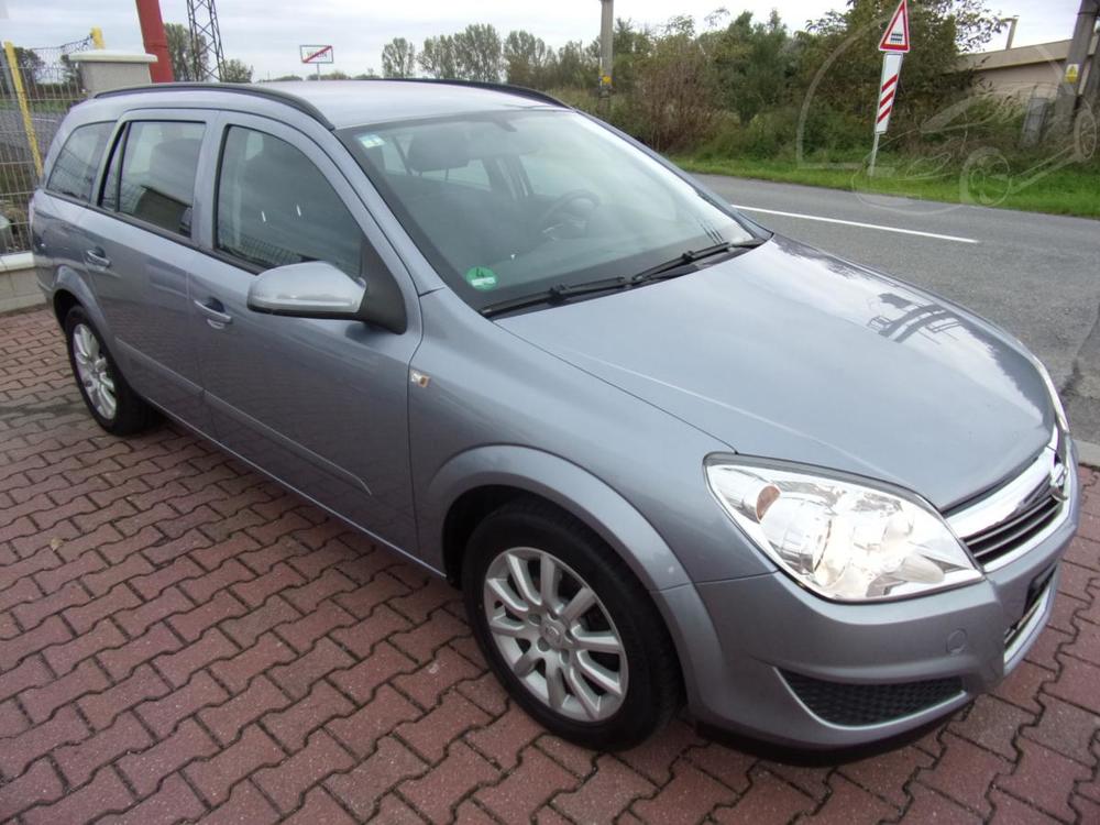 Opel Astra 1,6 16V KLIMA