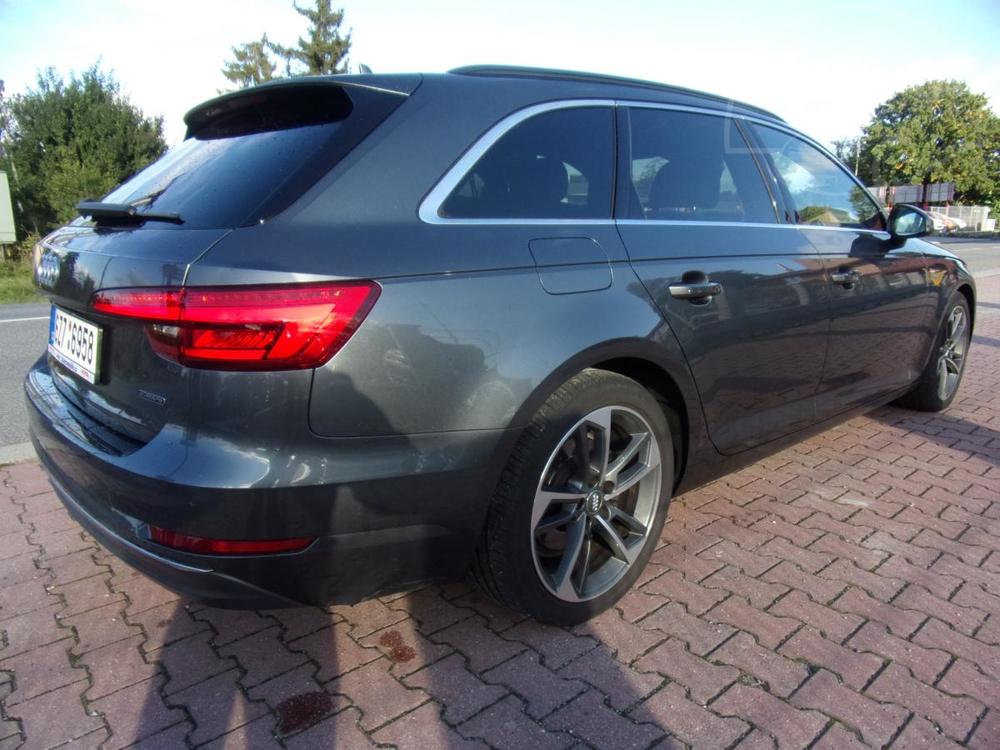 Audi A4 Avant 2,0TDI QUATTRO S-Line