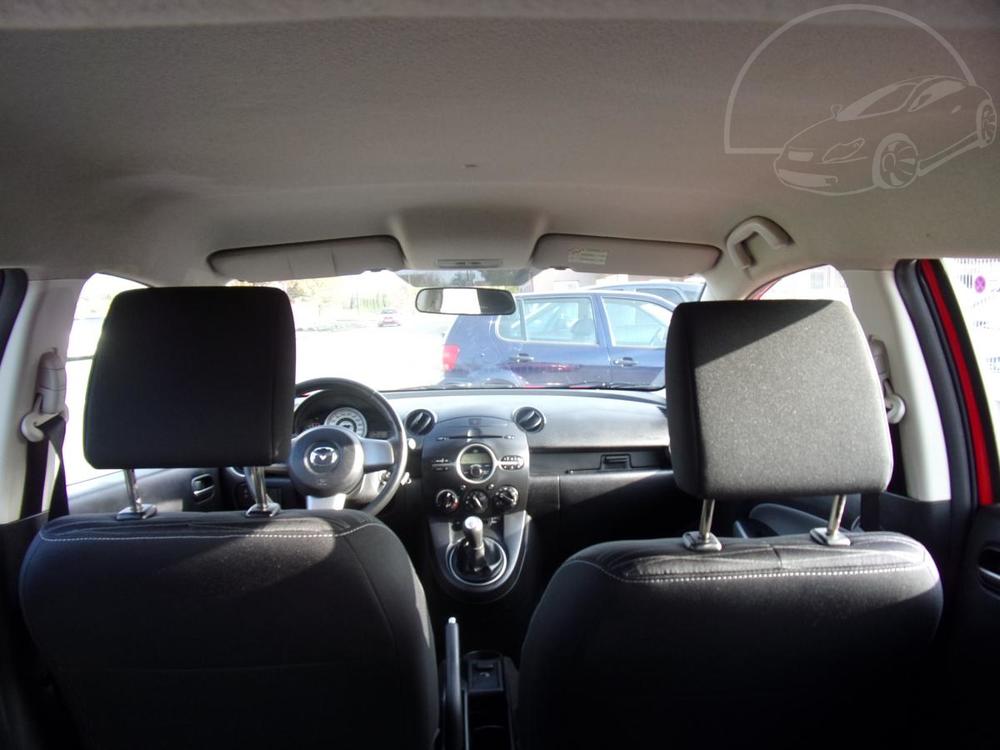 Mazda 2 1,3i KLIMA 2.majitel