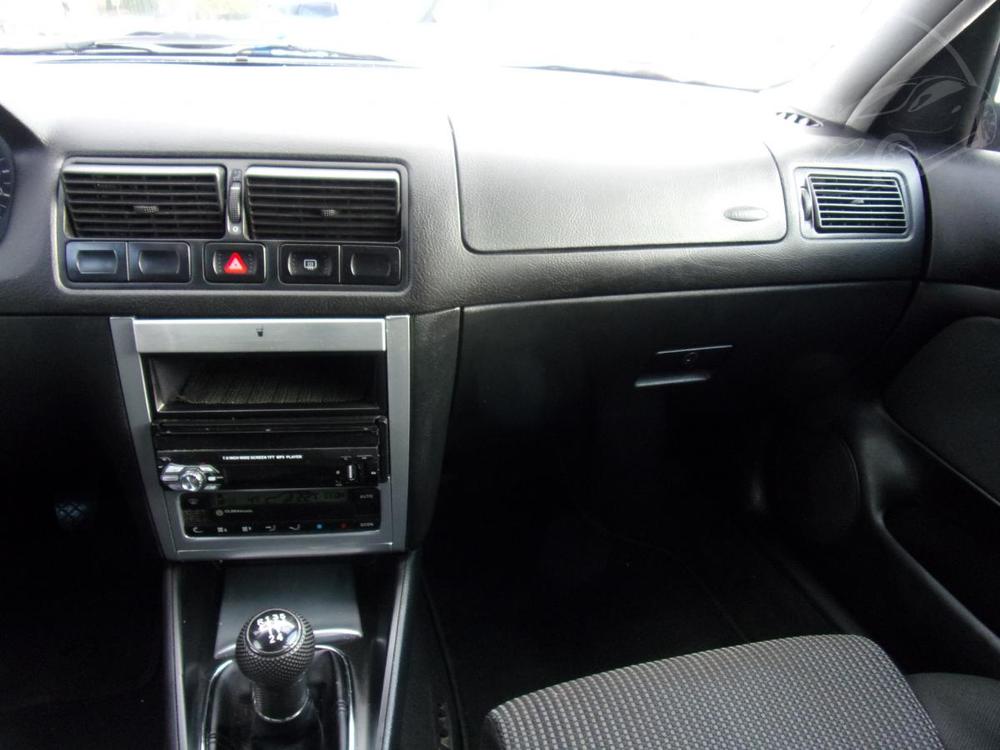 Volkswagen Golf 1,9TDI 81kW AUTOKLIMA