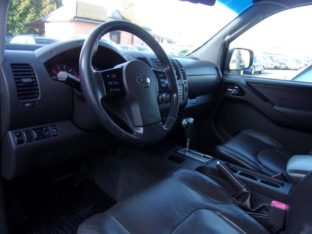 Nissan Navara 2.5 DCi 126kW 4x4 AUTOKLIMA