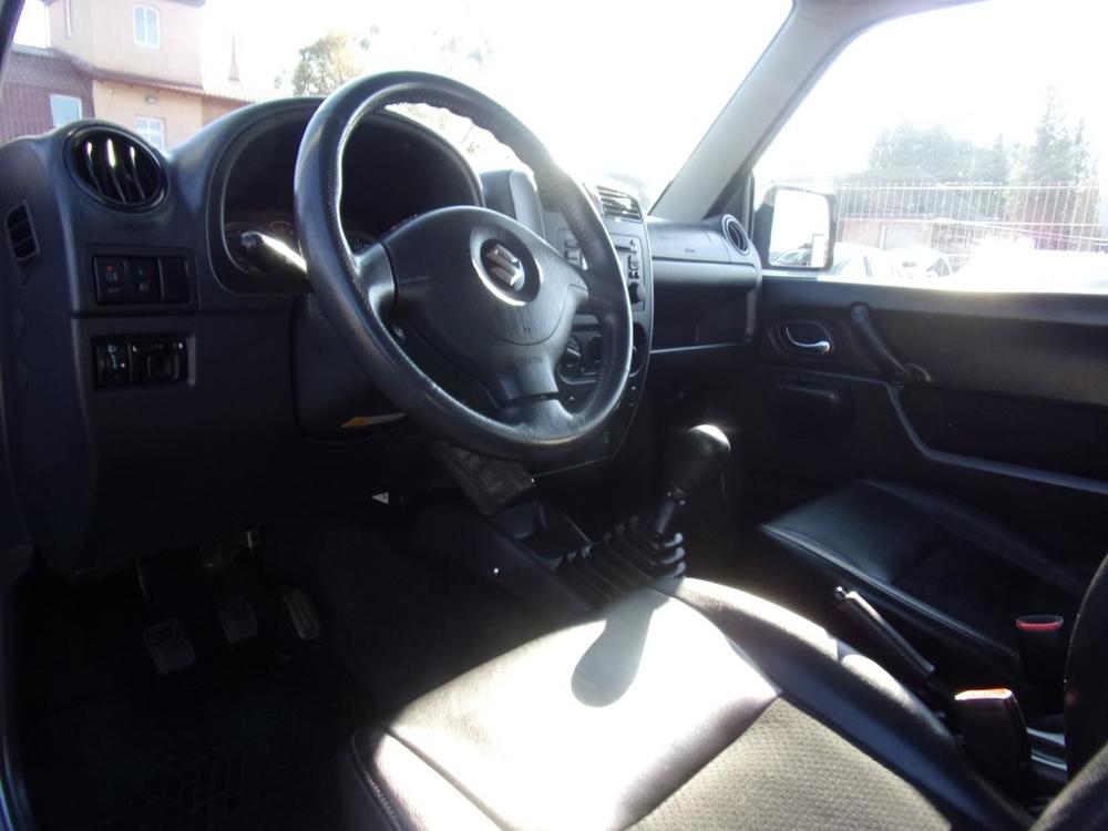 Suzuki Jimny 1,3i 4x4 63kW TAN KLIMA