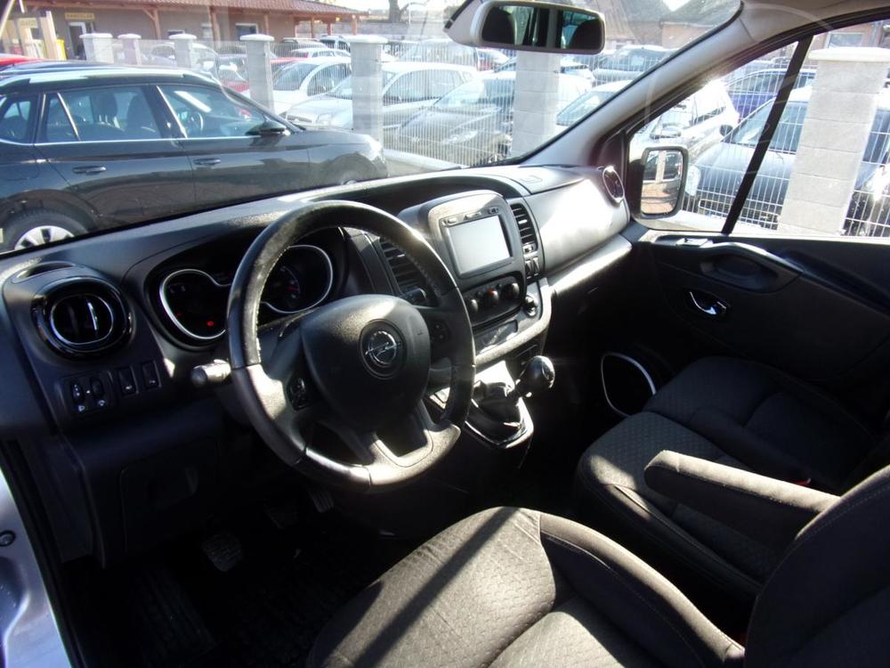 Opel Vivaro 1,6 BiTURBO 9mst