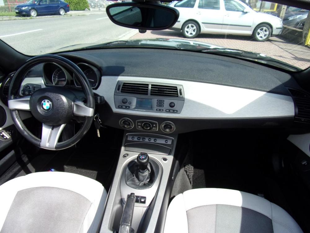 BMW Z4 2.5 M-TECH XEN TEMP