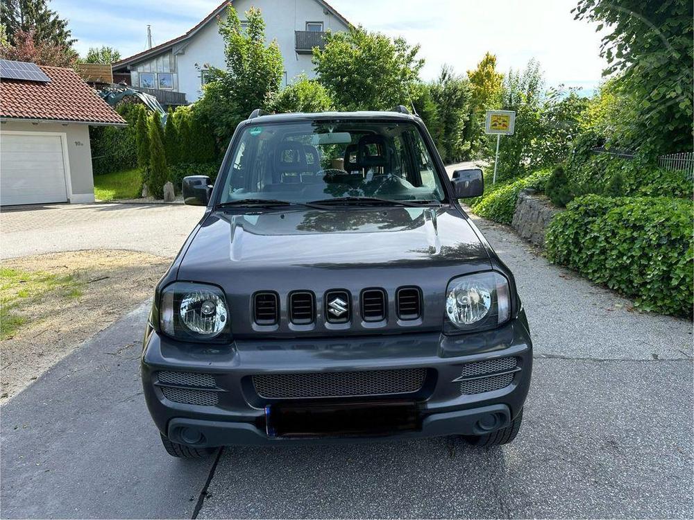 Suzuki Jimny Ranger 1,3i 63kw 4x4 TOP 69844