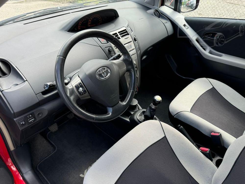 Toyota Yaris 1,0i 51 kW