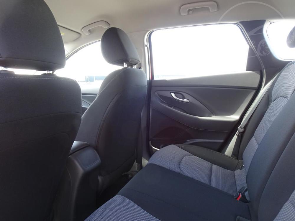 Hyundai i30 1.5i CVVT Family Comfort k