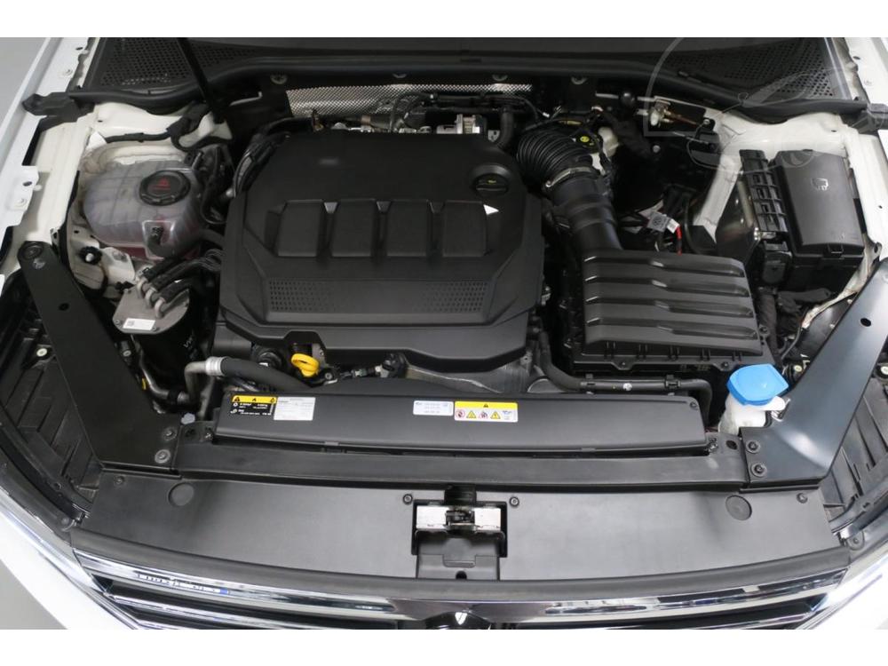 Volkswagen Passat 2,0 TDI 147KW 7DSG 4M Matrix