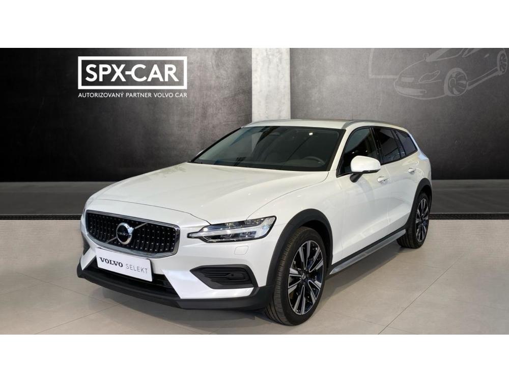 Prodm Volvo V60 Cross Country, B4 AWD, 145+10